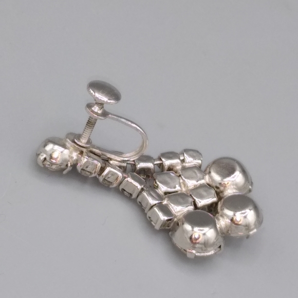 Girandole Rhinestone Chandelier Screw back Silver tone Earrings Vintage - Picture 10 of 16